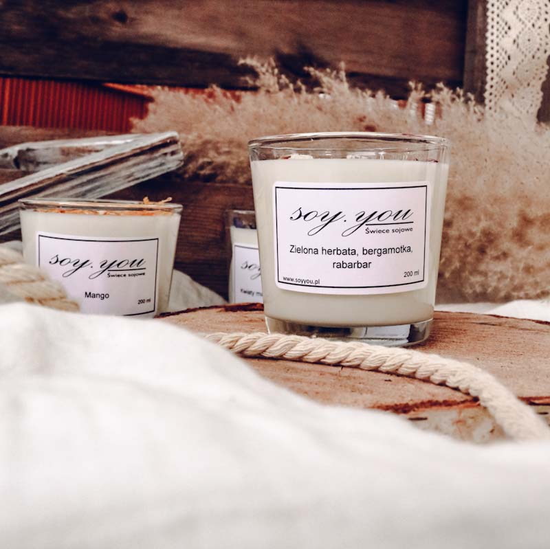 Świeca sojowa - zielona herbata, bergamotka, rabarbar 200 ml