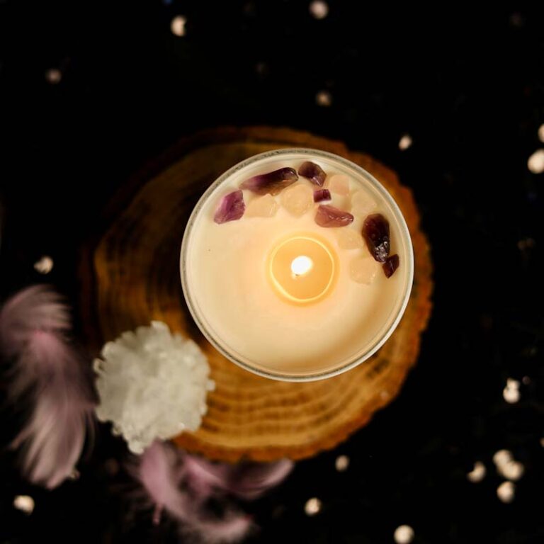 Magia Żywego Światła: Odkryj Piękno Płomienia Świecy Sojowej