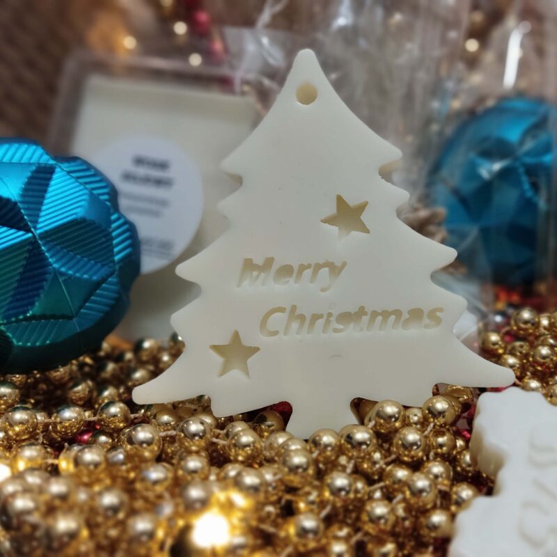 Zapachowa zawieszka z wosku sojowego  - choinka