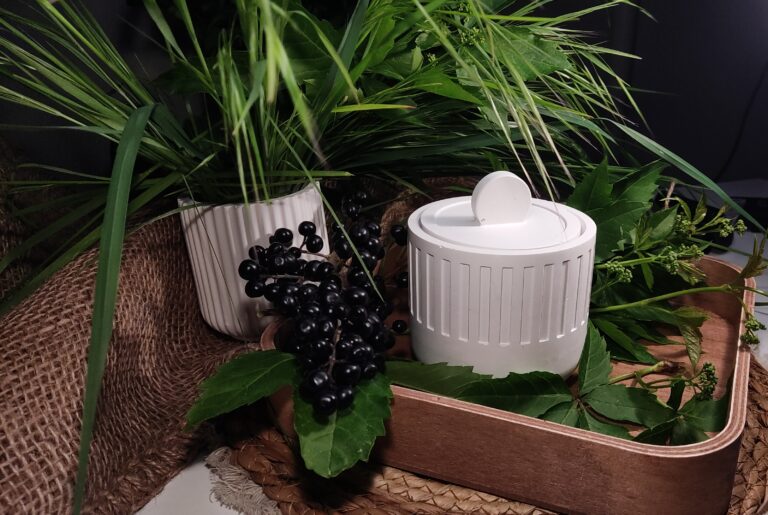 Poradnik dla początkujących: Jak pielęgnować i utrzymywać świece sojowe, aby dłużej zachować ich zapach